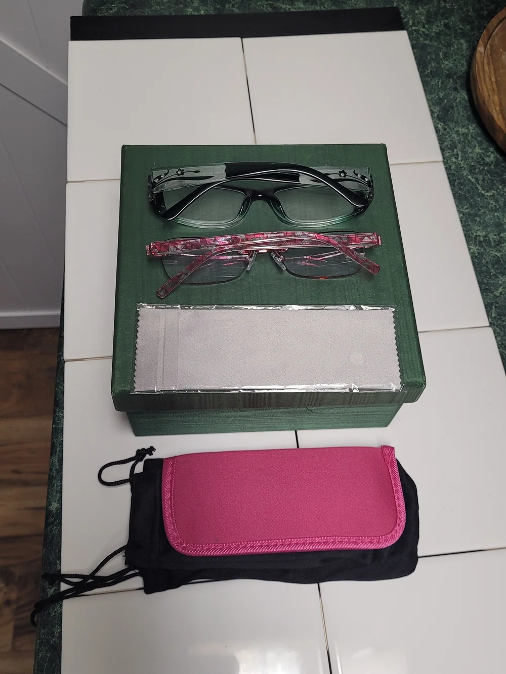 Pink Frame Reading Glasses with Matching Pink Sleeve & Green Glasses